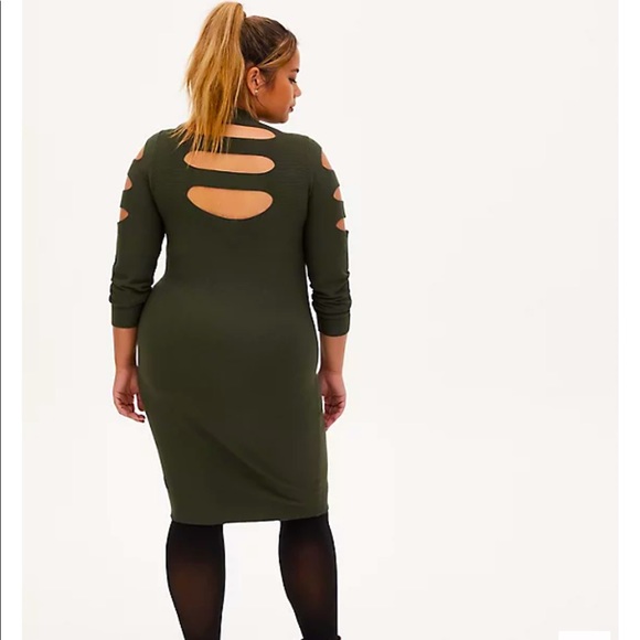 Torrid Emerald Green Cut Out Sweater Dress size 1 - Picture 2 of 5